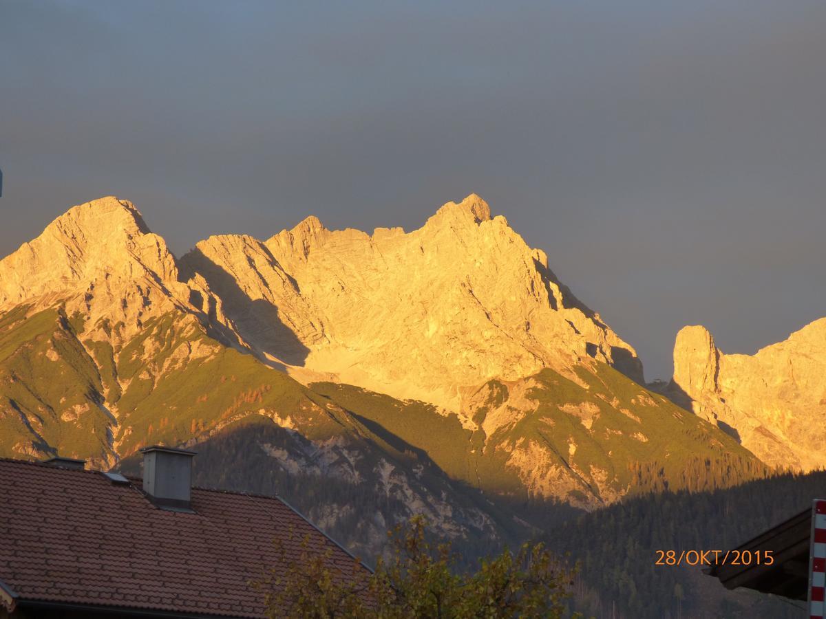 Gasthaus Brandlwirt Saalfelden Esterno foto